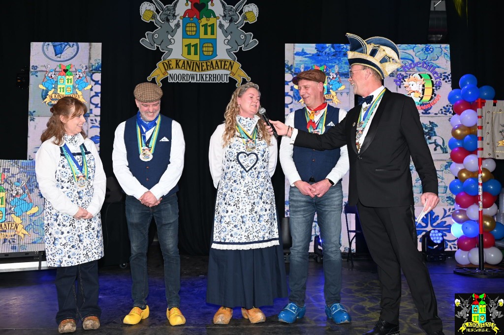 ../Images/Seniorencarnaval 2026 274.jpg